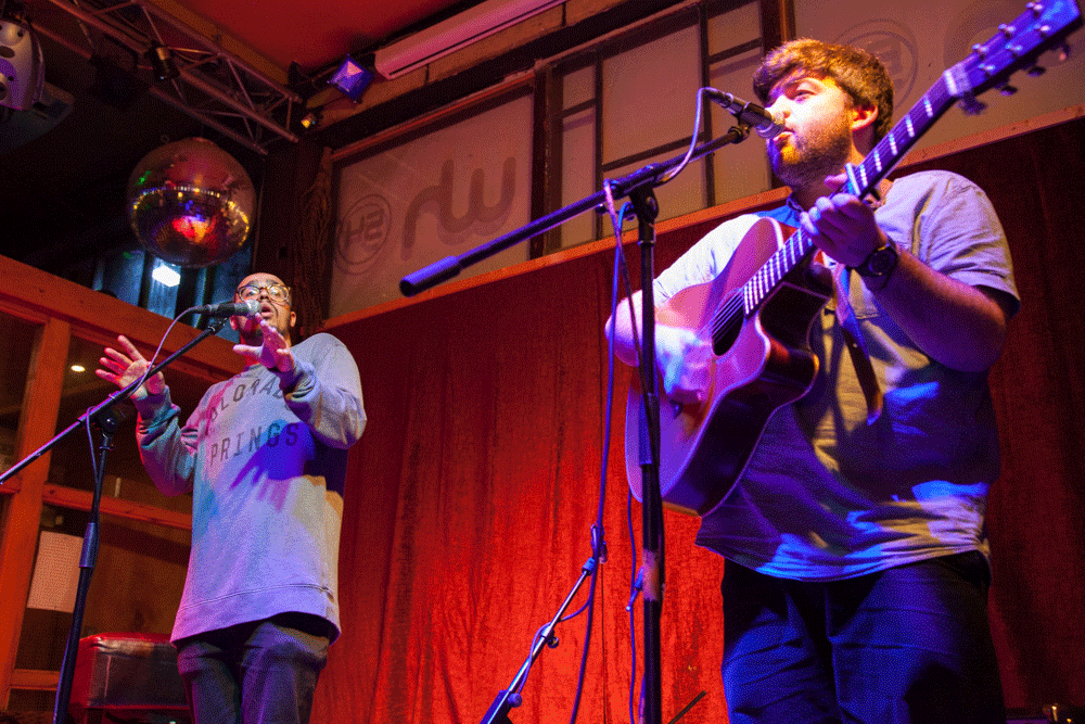 G.B. Wales, Newport. Jamee Summers and Tobias Roberston at Warehouse 54's Open-Mic Night. © Kate Mercer (2016)